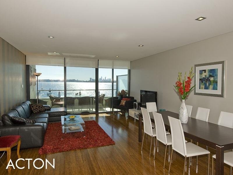 N404/67 Canning Beach Road, Applecross WA 6153