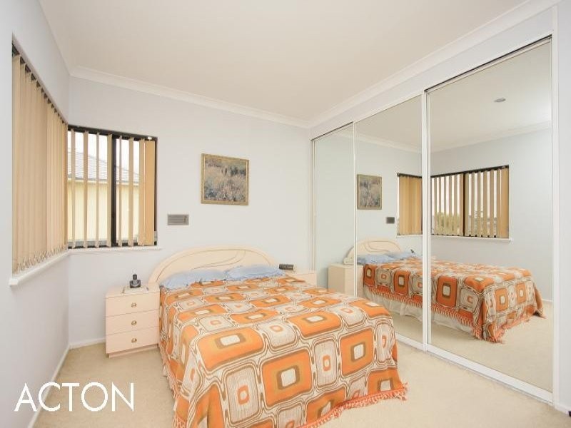 18 Rookwood Street, Mount Pleasant WA 6153