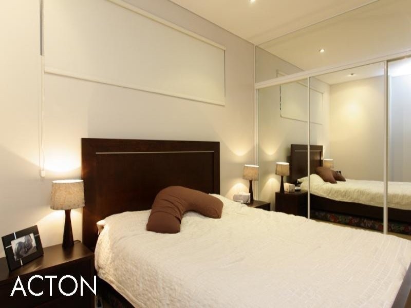 7/1 Preston Street, Como WA 6152