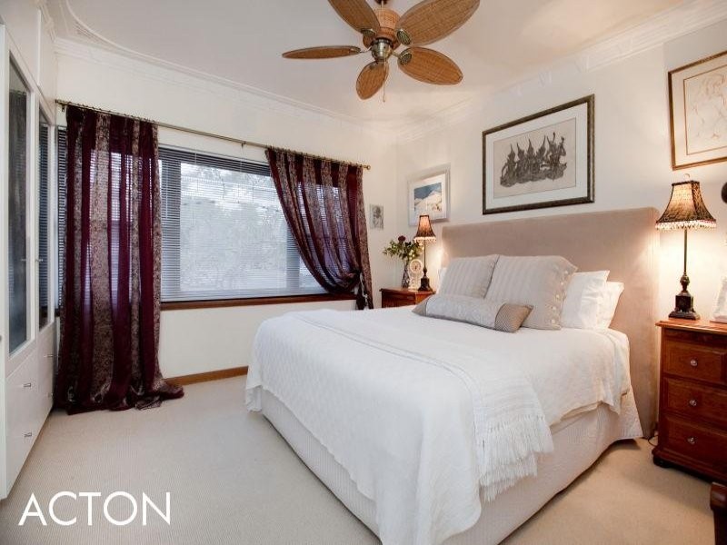 65 Esperance Street, East Victoria Park WA 6101