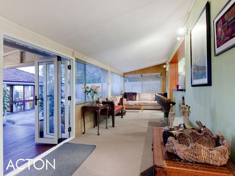 65 Esperance Street, East Victoria Park WA 6101