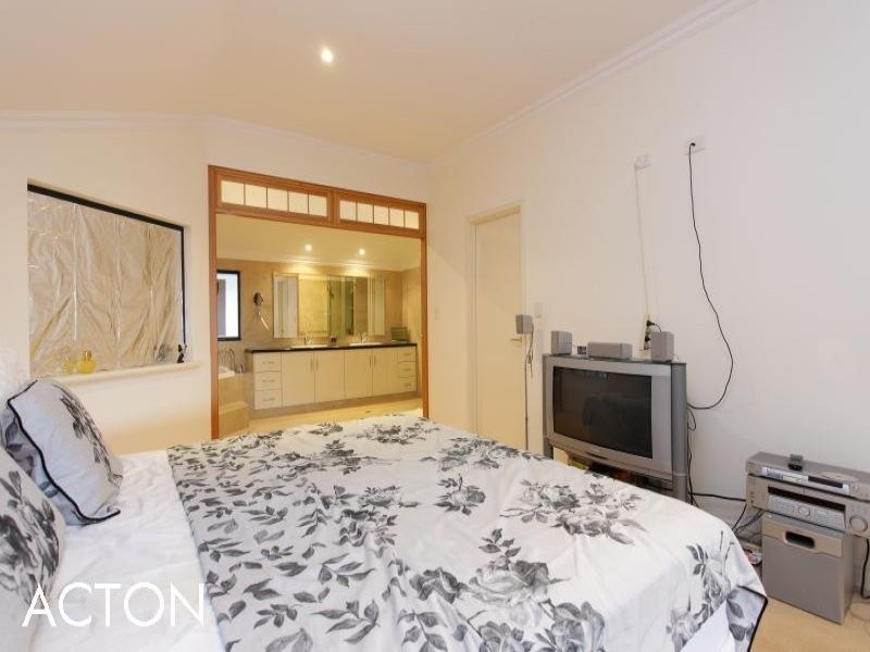 5A Garden Street, South Perth WA 6151