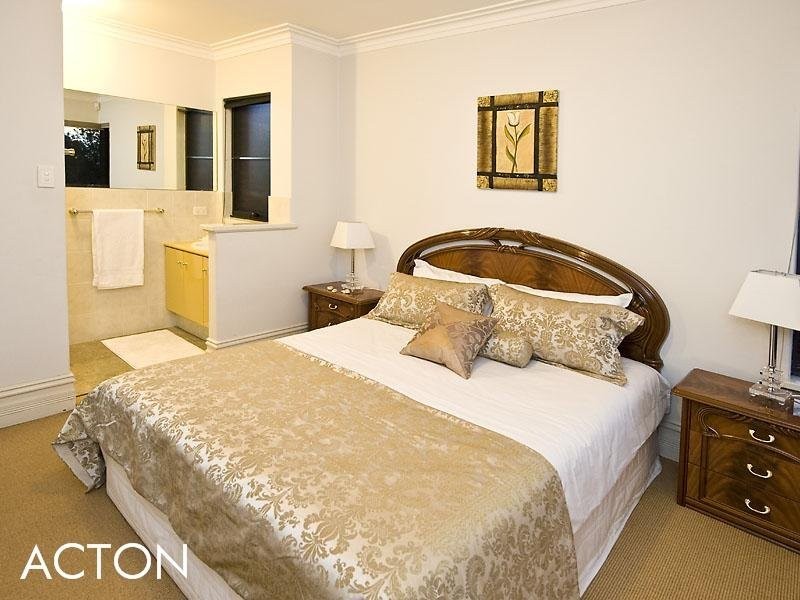 32 Ridge Street, South Perth WA 6151