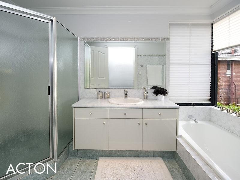 32 Ridge Street, South Perth WA 6151