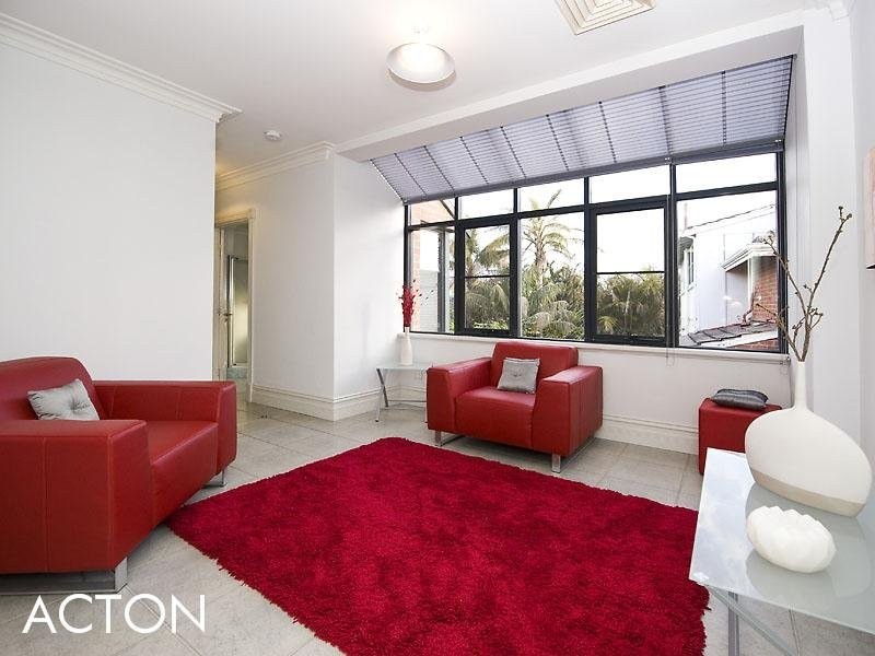 32 Ridge Street, South Perth WA 6151