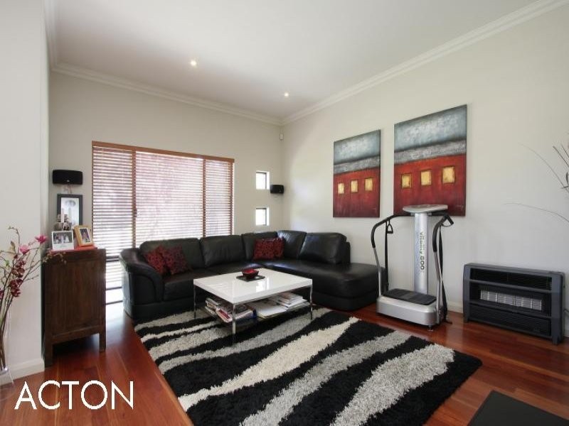 83A Ryrie Avenue, Como WA 6152