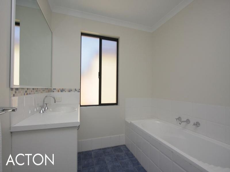 218 Coode Street, Como WA 6152