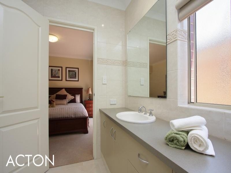 42A Lichfield Street, Victoria Park WA 6100