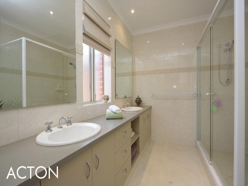 42A Lichfield Street, Victoria Park WA 6100