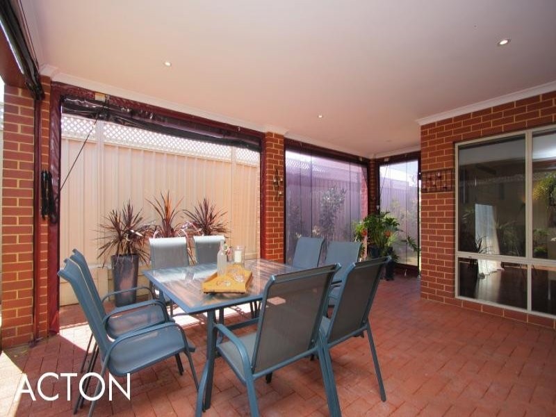 42A Lichfield Street, Victoria Park WA 6100