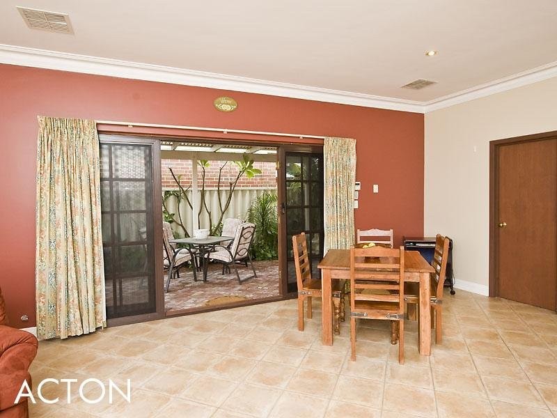 17 Swansea Street, East Victoria Park WA 6101