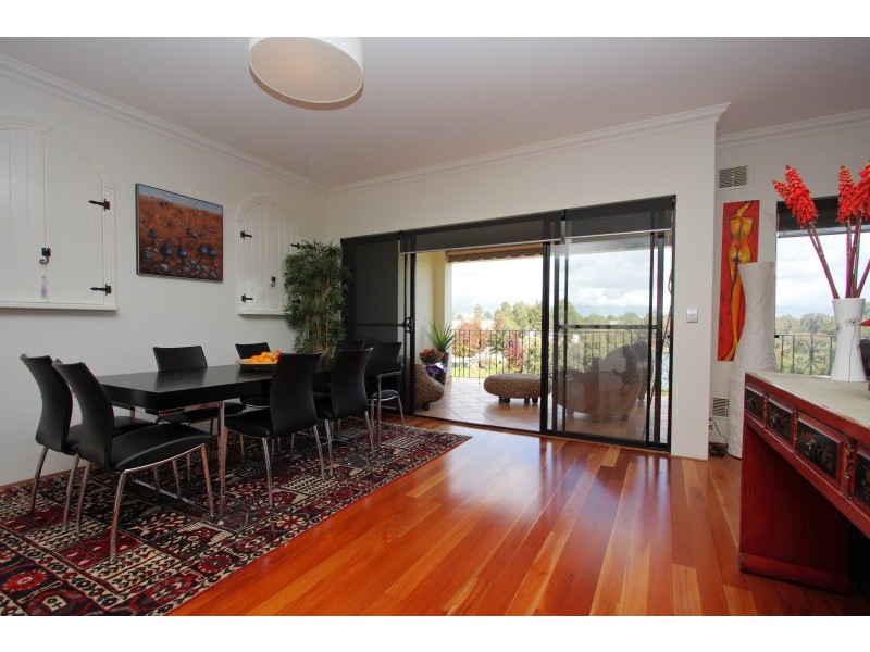 28 Riverina Drive, Ascot WA 6104