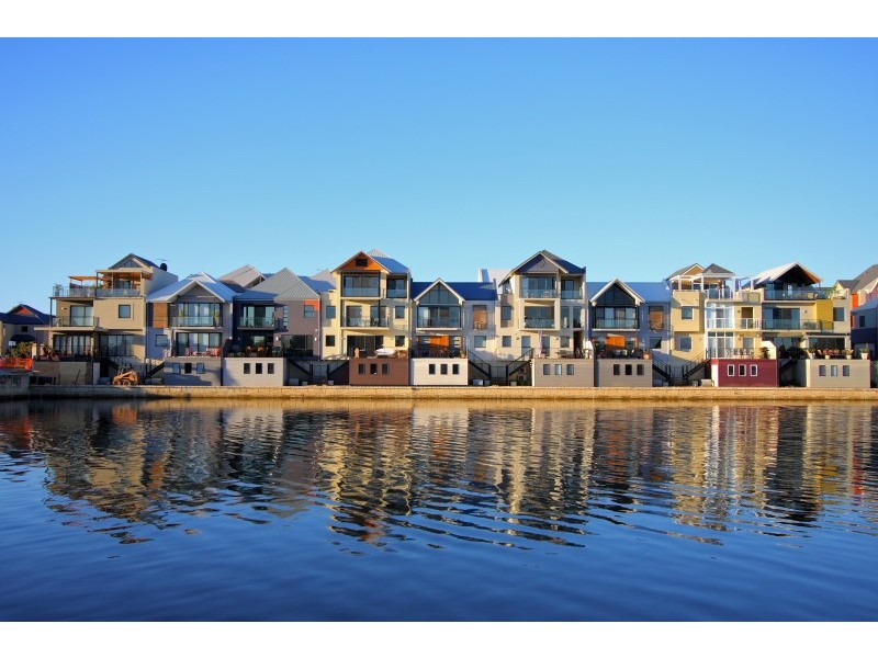 28 Riverina Drive, Ascot WA 6104