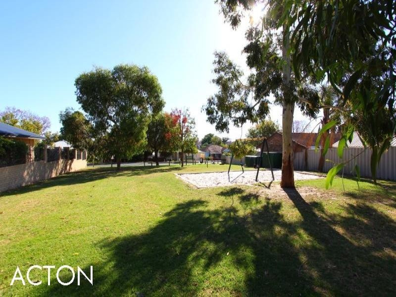 68 Esperance Street, East Victoria Park WA 6101