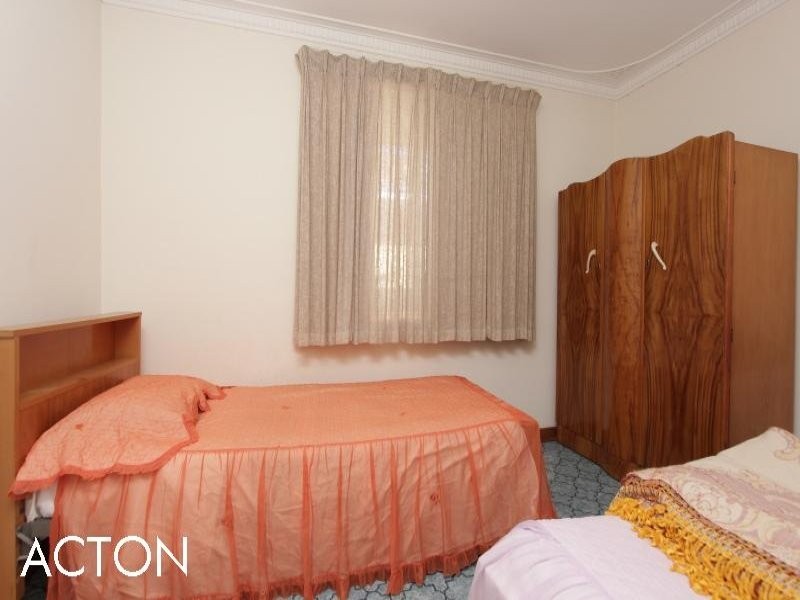 68 Esperance Street, East Victoria Park WA 6101