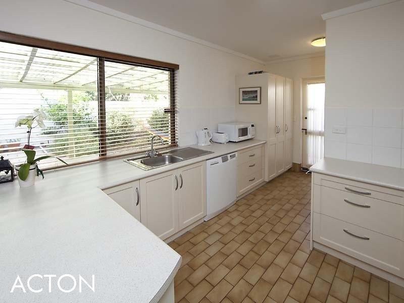 30 Elizabeth Street, South Perth WA 6151