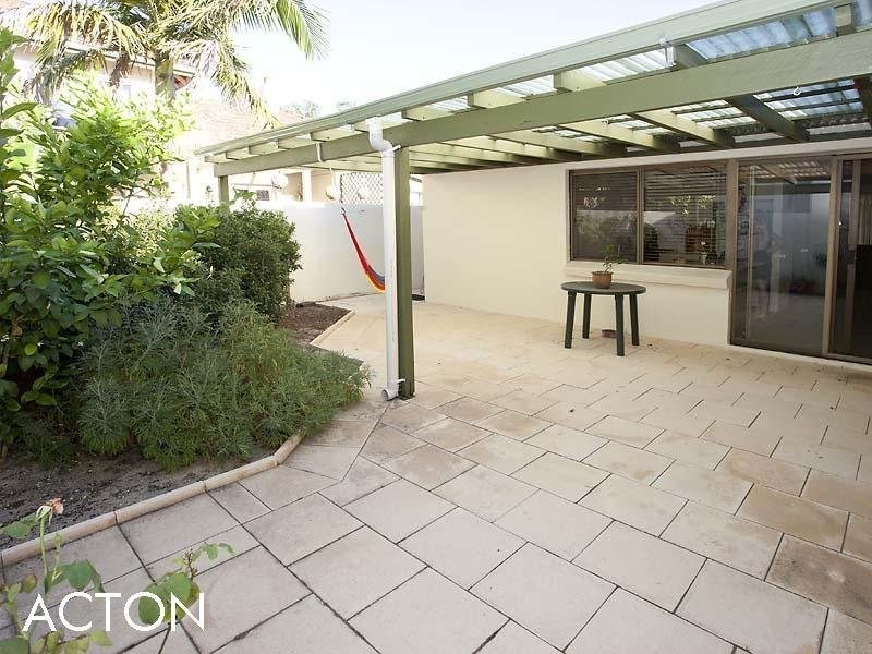 30 Elizabeth Street, South Perth WA 6151