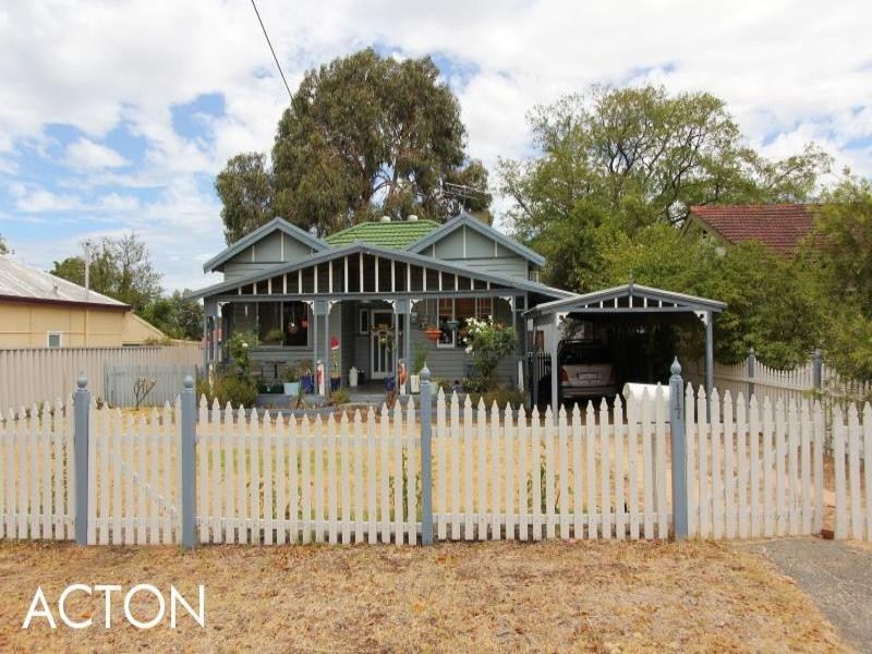117 Basinghall Street, East Victoria Park WA 6101