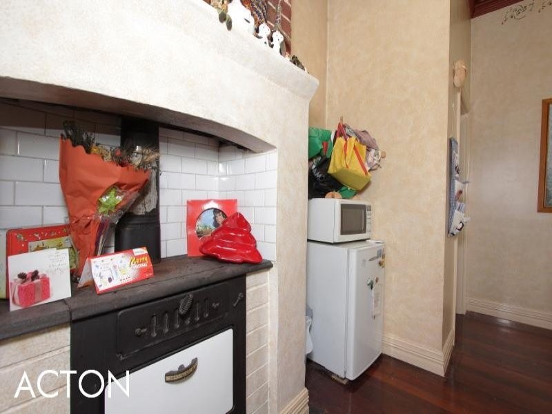 117 Basinghall Street, East Victoria Park WA 6101