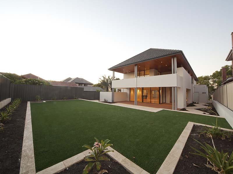 15 Elizabeth Street, South Perth WA 6151