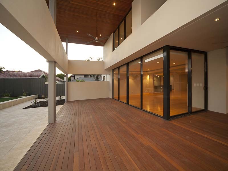 15 Elizabeth Street, South Perth WA 6151