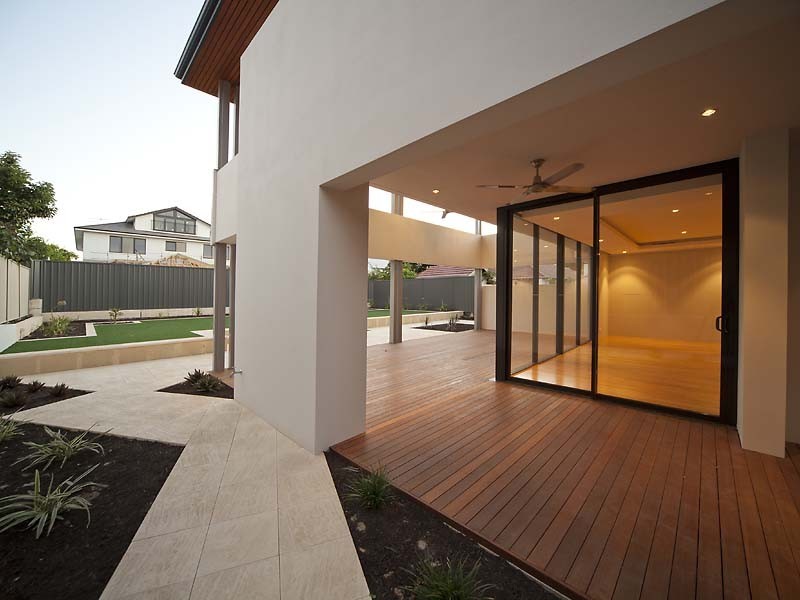 15 Elizabeth Street, South Perth WA 6151