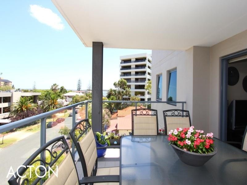 17/23 Bowman Street, South Perth WA 6151