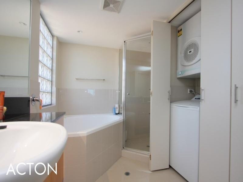 17/23 Bowman Street, South Perth WA 6151