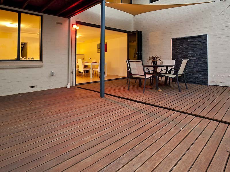 2/5 Rose Avenue, South Perth WA 6151