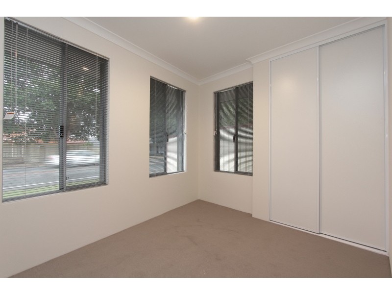 1/75 Oats Street, Carlisle WA 6101