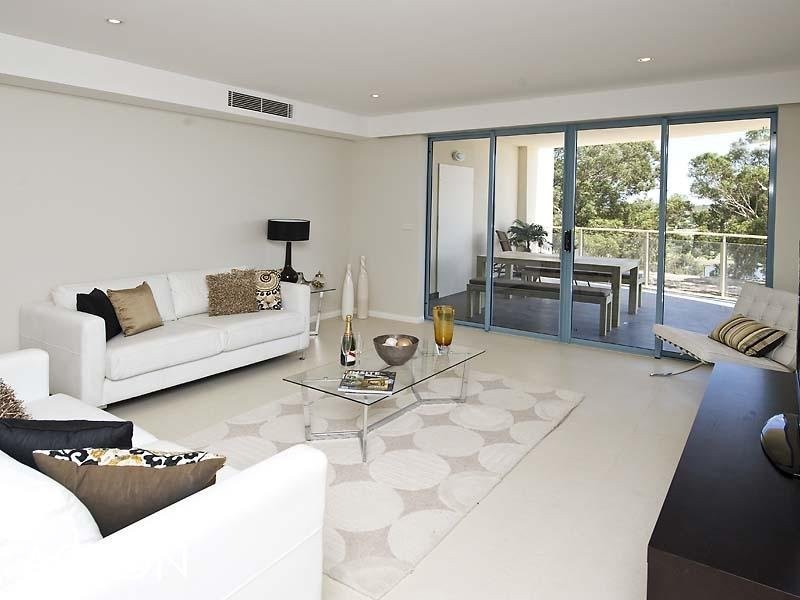 1 Tanunda Drive, Rivervale WA 6103