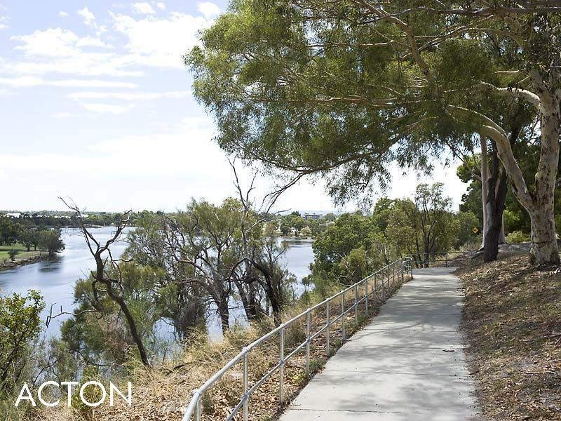 1 Tanunda Drive, Rivervale WA 6103