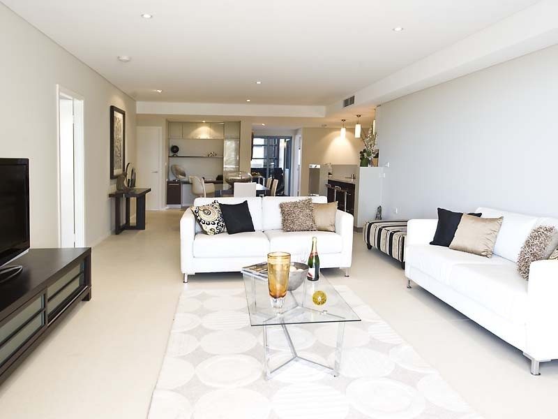 1 Tanunda Drive, Rivervale WA 6103