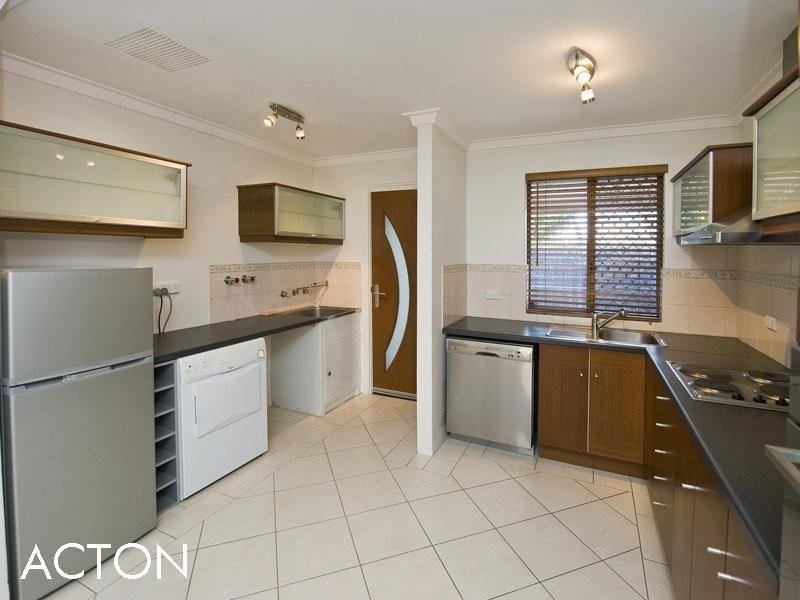 18/3 Geddes Street, Victoria Park WA 6100