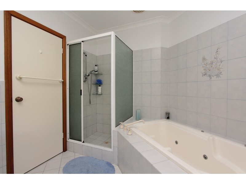 3 Batavia Way, Salter Point WA 6152