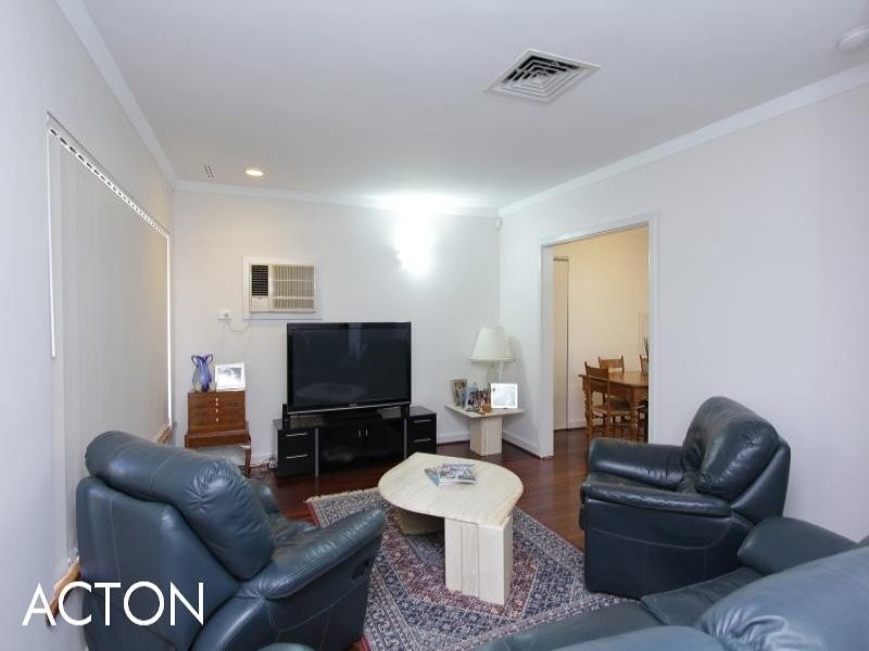 17A Eureka Road, Wilson WA 6107