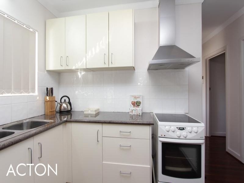 17A Eureka Road, Wilson WA 6107
