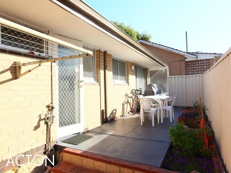 17A Eureka Road, Wilson WA 6107
