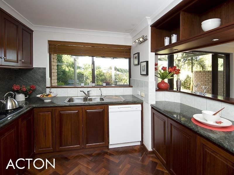 1/10 Hensman Street, South Perth WA 6151