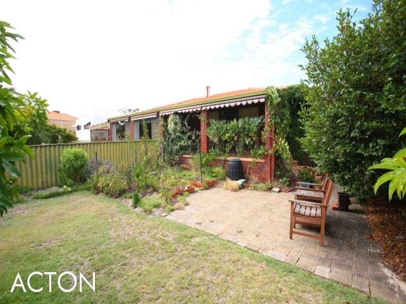 4A Etna Place, Rossmoyne WA 6148