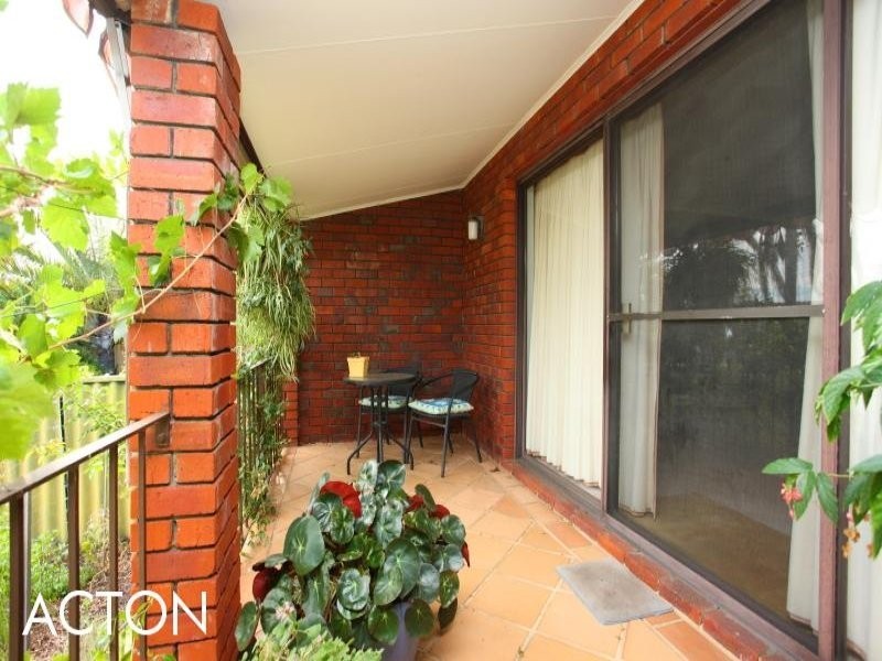 4A Etna Place, Rossmoyne WA 6148