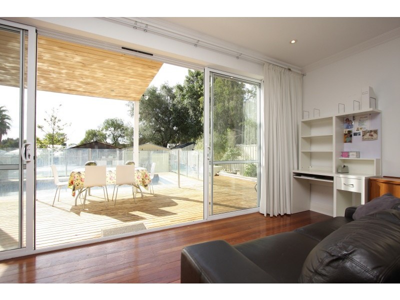 53 Basinghall Street, East Victoria Park WA 6101