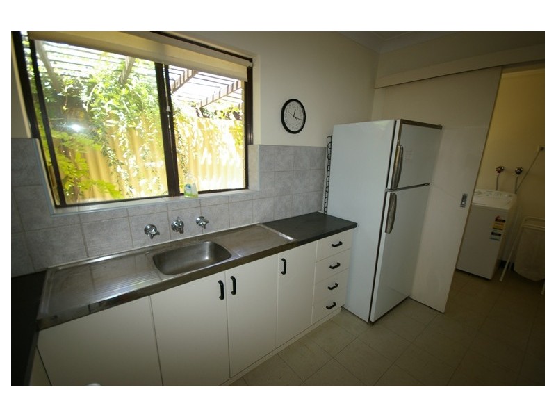 2/3 Eleanor Street, Como WA 6152