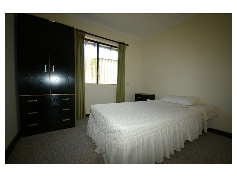 2/3 Eleanor Street, Como WA 6152