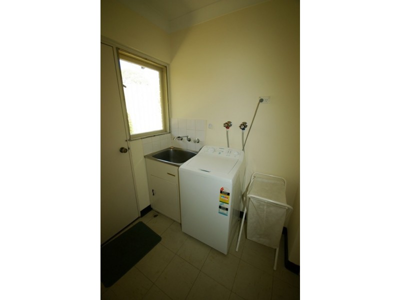 2/3 Eleanor Street, Como WA 6152