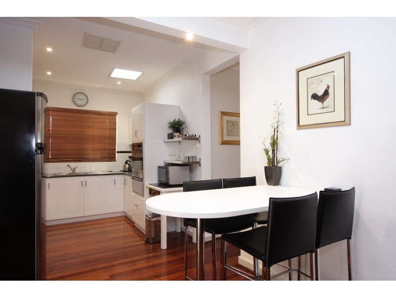 202 Douglas Avenue, Kensington WA 6151