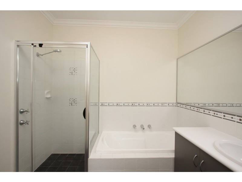 28 Marsh Avenue, Manning WA 6152