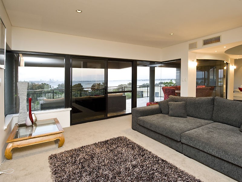 34 Burke Drive, Attadale WA 6156