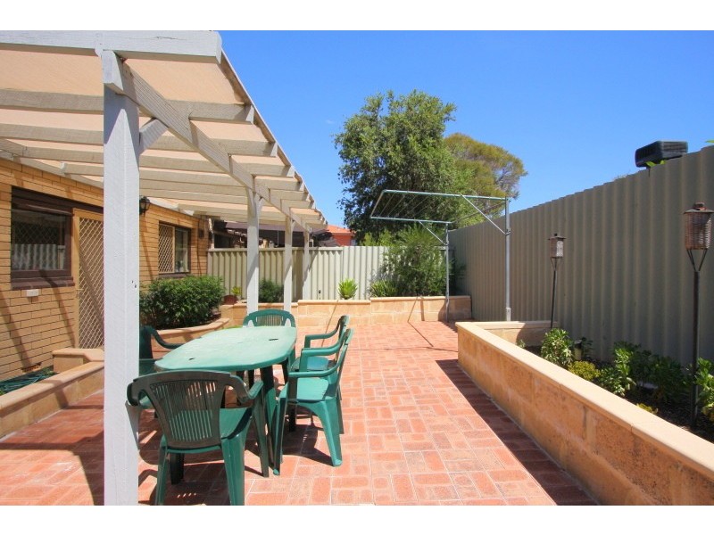 4/9 Strickland Street, South Perth WA 6151