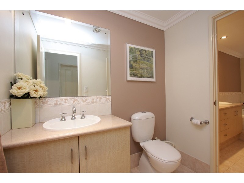 5 McNess Glade, Salter Point WA 6152